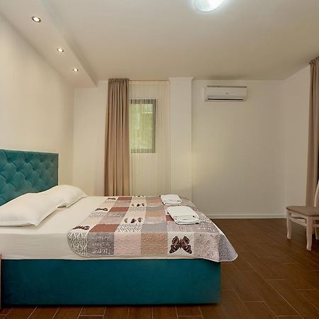 Adria Lux Apartmens 2 Sveti Stefan Luaran gambar