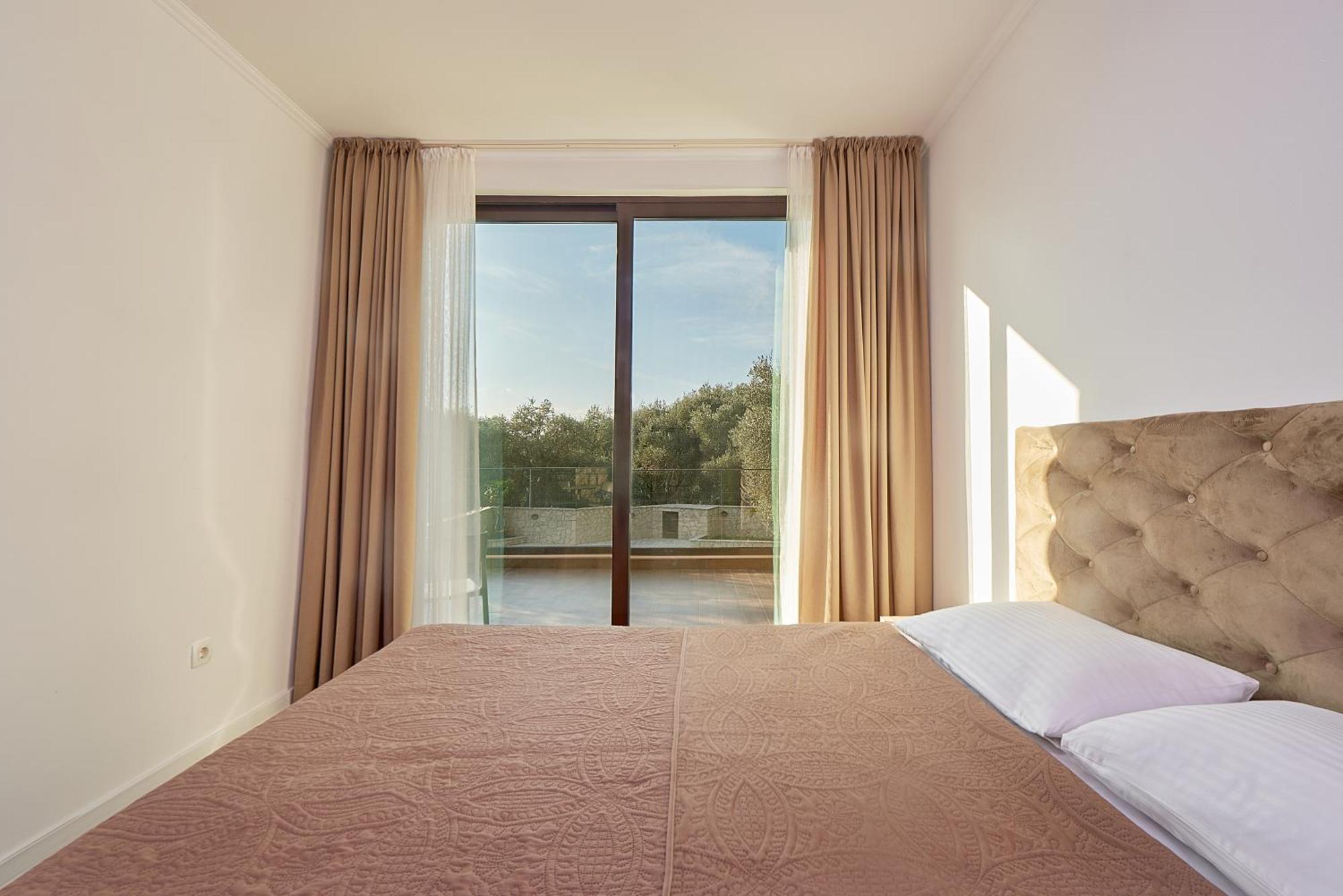 Adria Lux Apartmens 2 Sveti Stefan Luaran gambar