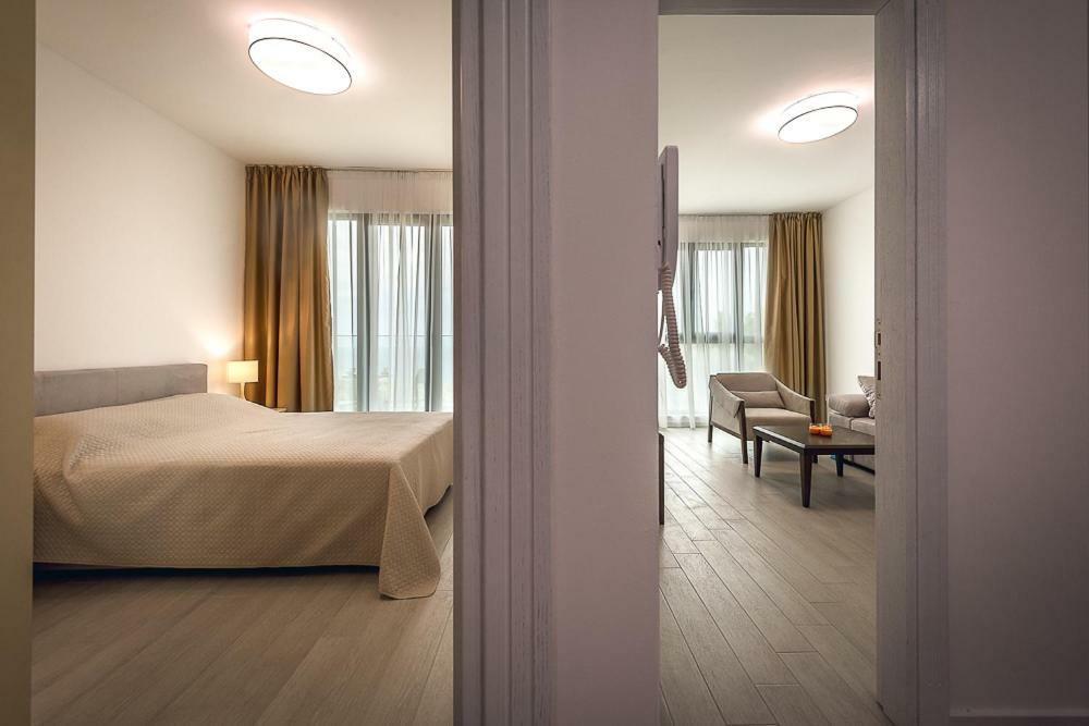 Adria Lux Apartmens 2 Sveti Stefan Luaran gambar
