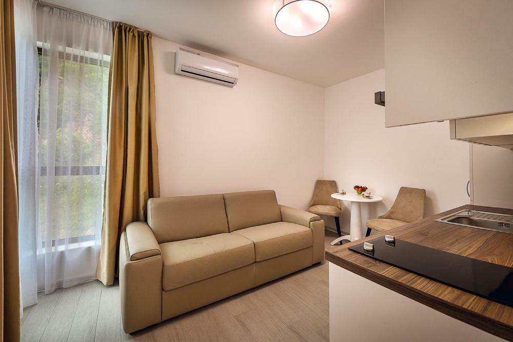 Adria Lux Apartmens 2 Sveti Stefan Luaran gambar