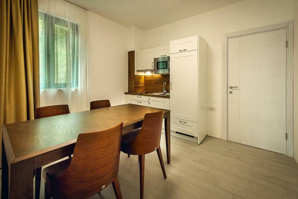Adria Lux Apartmens 2 Sveti Stefan Luaran gambar