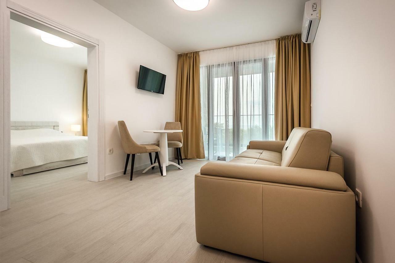 Adria Lux Apartmens 2 Sveti Stefan Luaran gambar