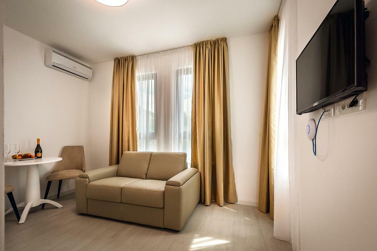 Adria Lux Apartmens 2 Sveti Stefan Luaran gambar