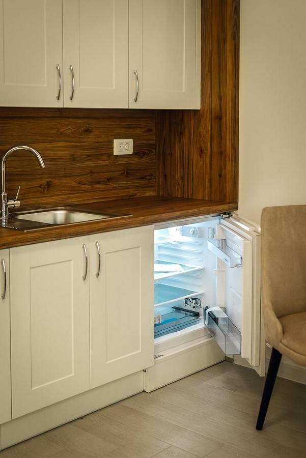 Adria Lux Apartmens 2 Sveti Stefan Luaran gambar